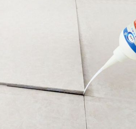 三水瓷砖空鼓维修公司分享卫生间瓷砖脱落的原因可能有以下几点